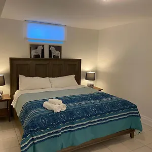 Yorkmills And Bayview !c Spacious Modern Private Bdr With Shared Bathroom Homestay Toronto
