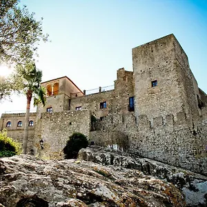 *** Hotel Tugasa Castillo De Castellar España